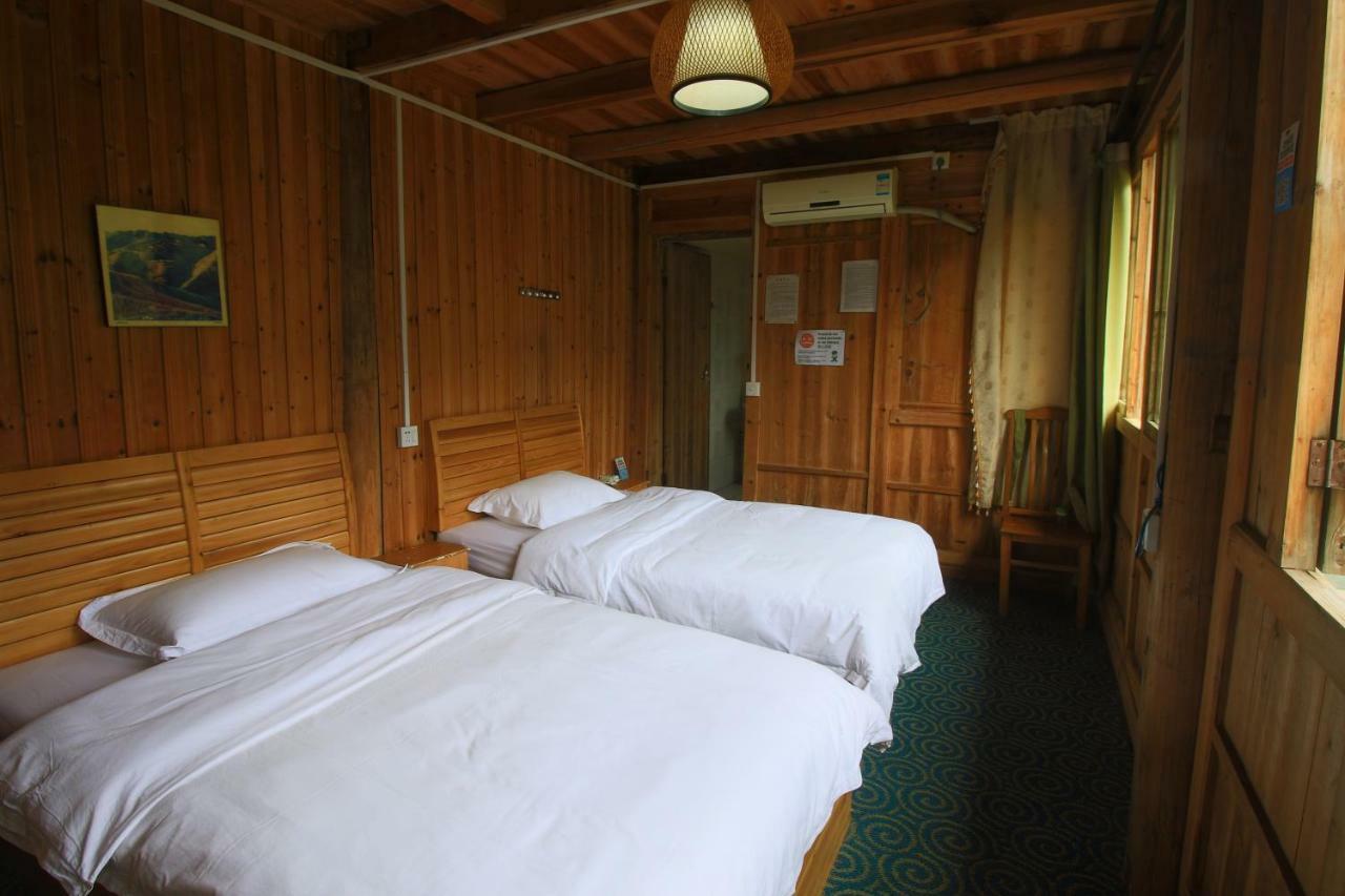 Dragon'S Den Hostel Longsheng Bagian luar foto